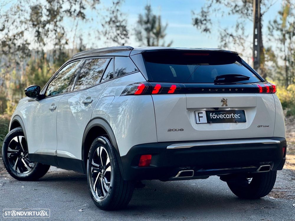 Peugeot 2008 1.2 PureTech GT - 23