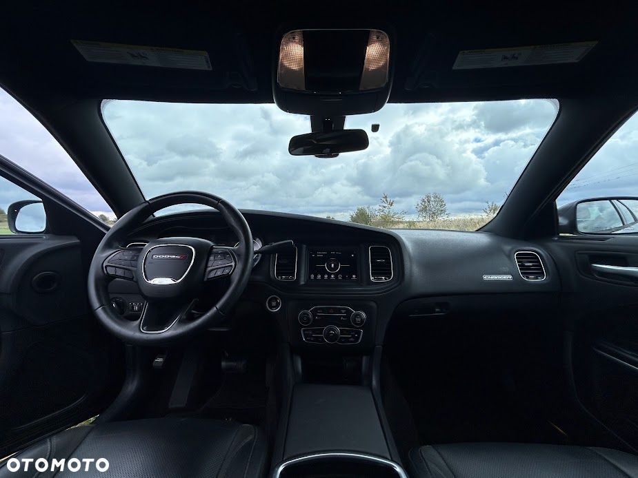 Dodge Charger 5.7 R/T - 22