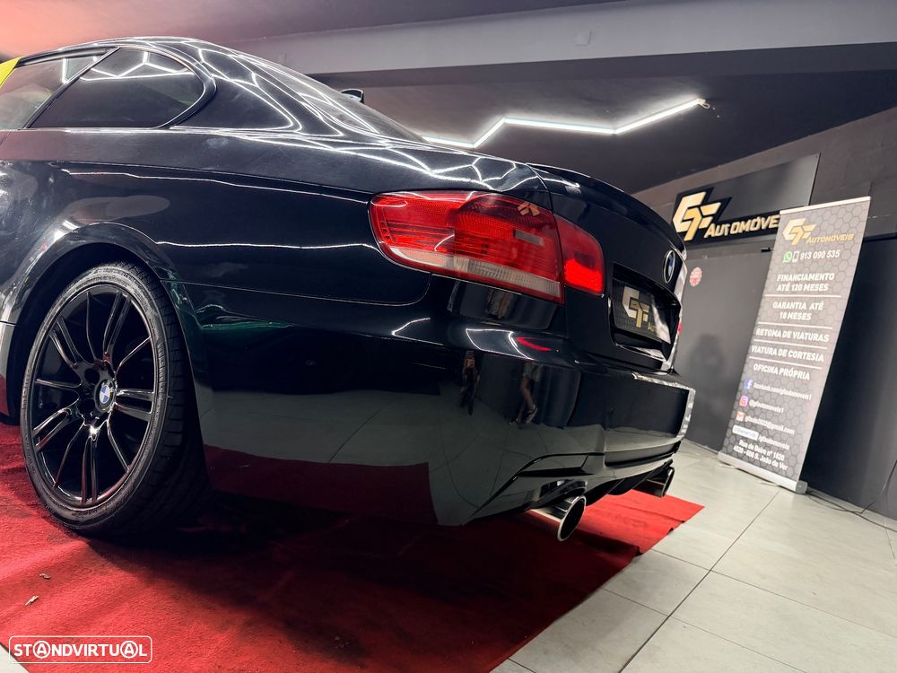 BMW 320 d Coupe - 14