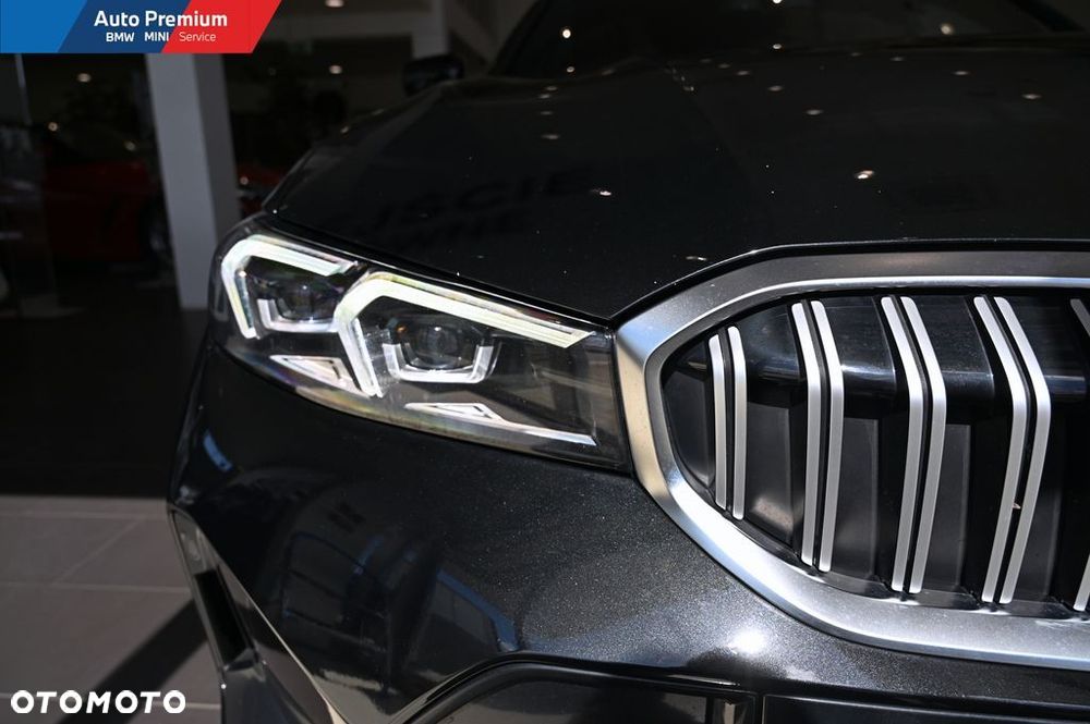 BMW Seria 3 318d mHEV M Sport - 21