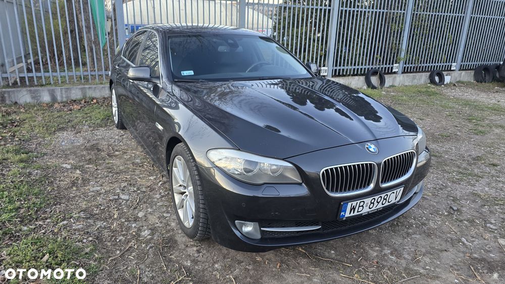 BMW Seria 5 530d xDrive - 5
