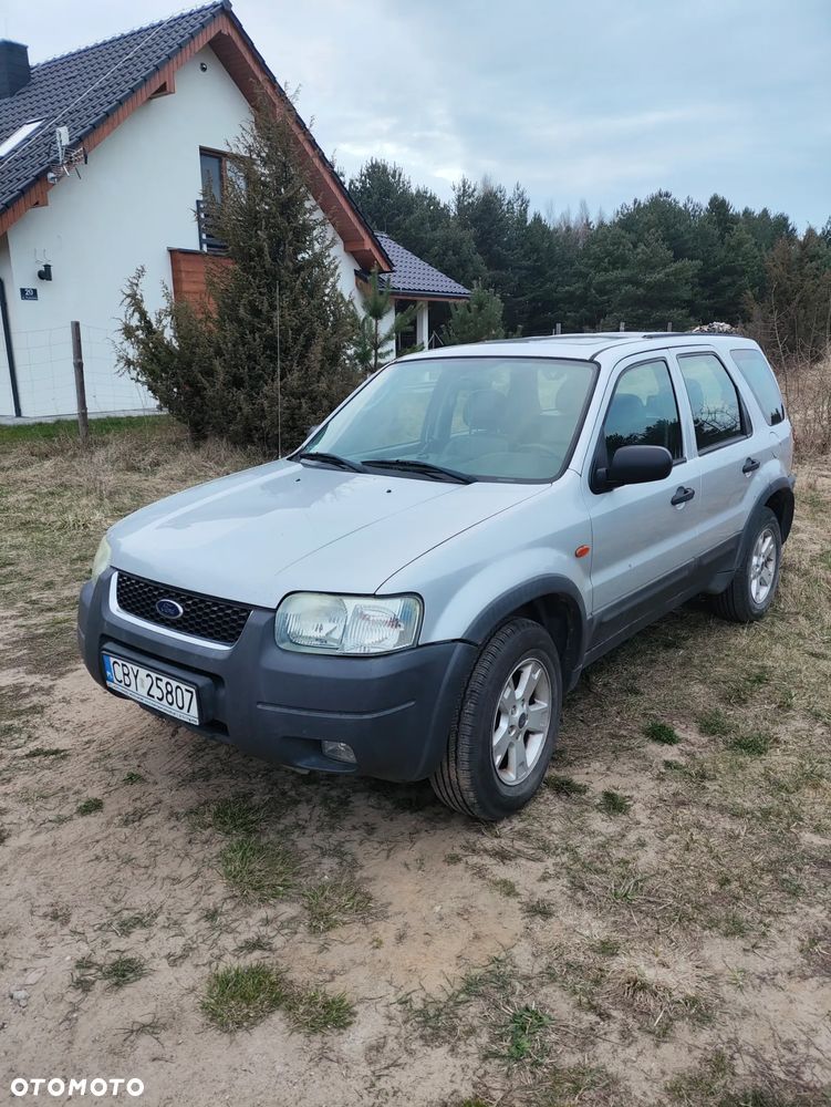 Ford Maverick 3.0 V6 Limited - 1