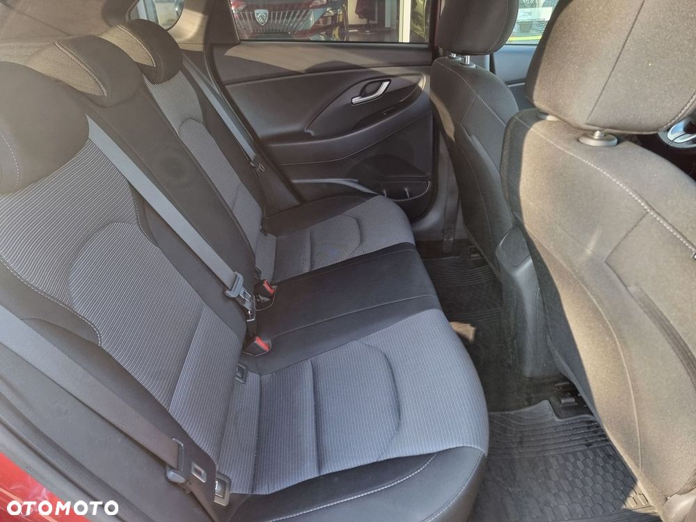 Hyundai i30 1.6 D GET - 22