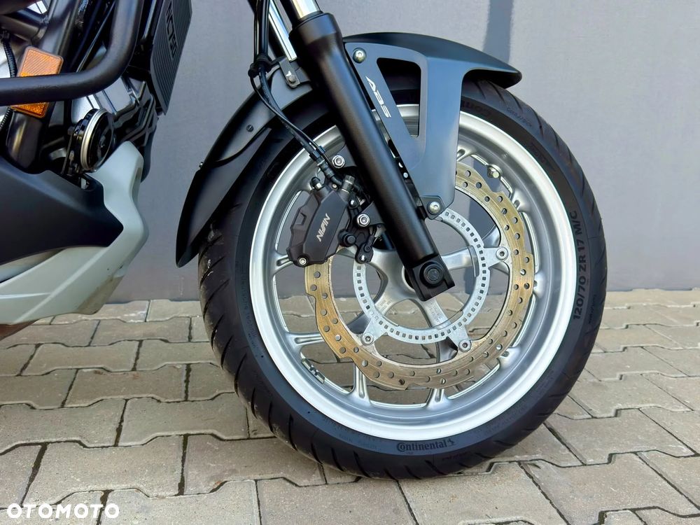 Honda NC - 15
