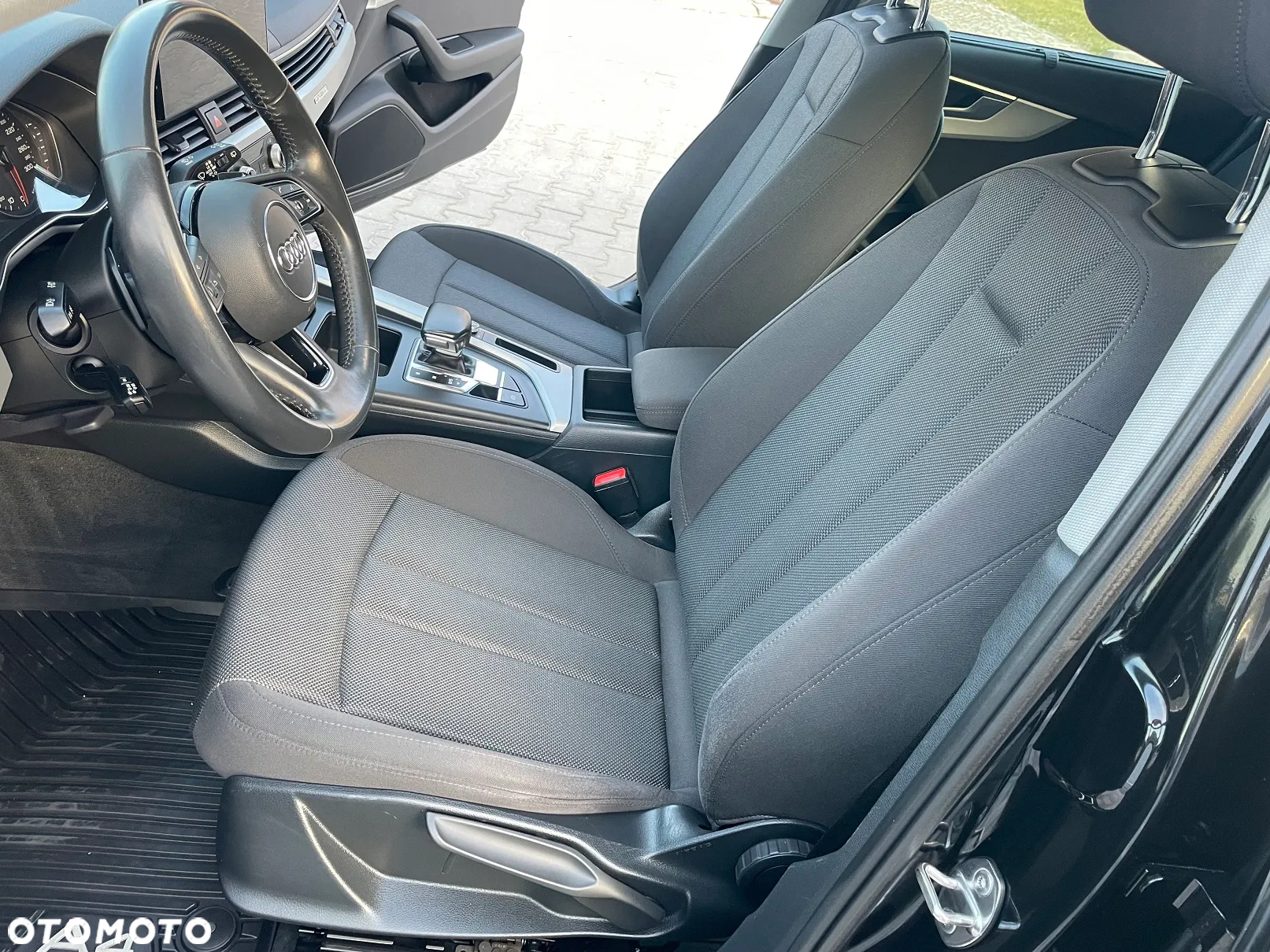 Audi A4 Avant 45 TDI quattro tiptronic - 18