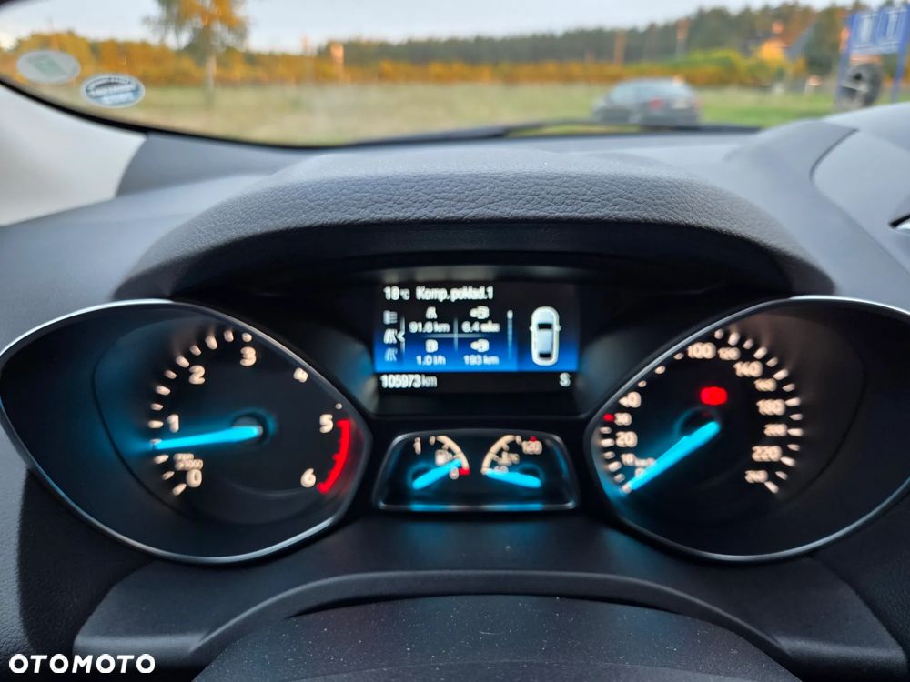 Ford Kuga 2.0 TDCi FWD Titanium - 17