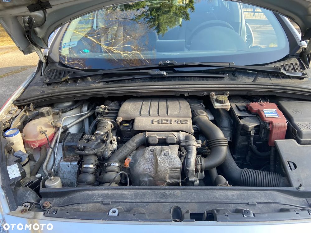 Peugeot 308 1.6 HDi Trendy Navtech - 11