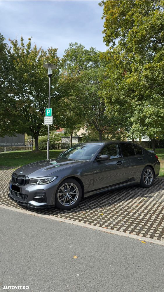 BMW 3 Series 2019 — imagine 4