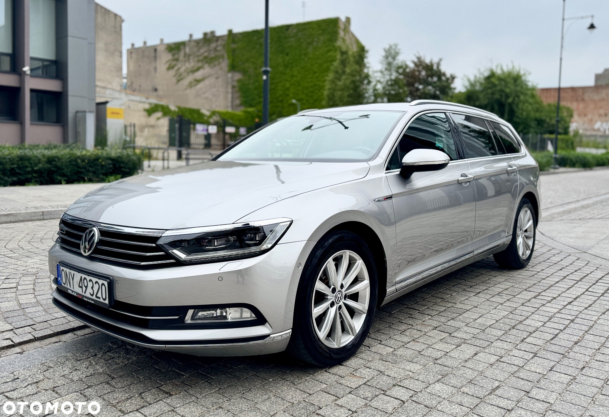 Volkswagen Passat 2.0 TDI 4Mot Elegance DSG - 10