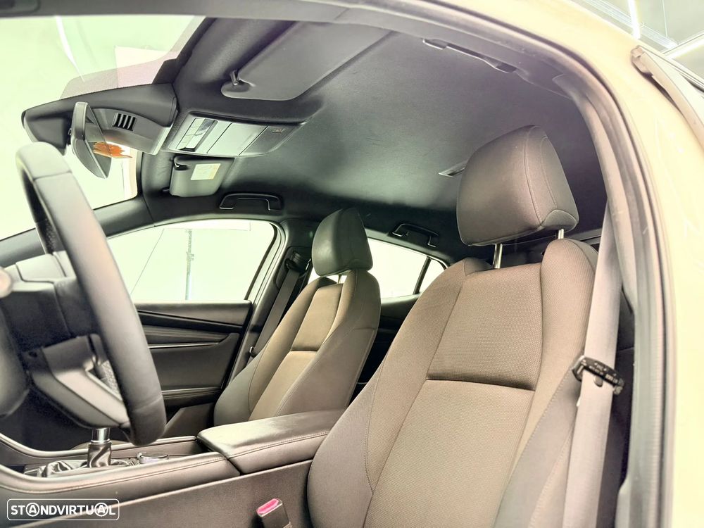 Mazda 3 e-SKYACTIV-G 122 M HYBRID HOMURA - 15