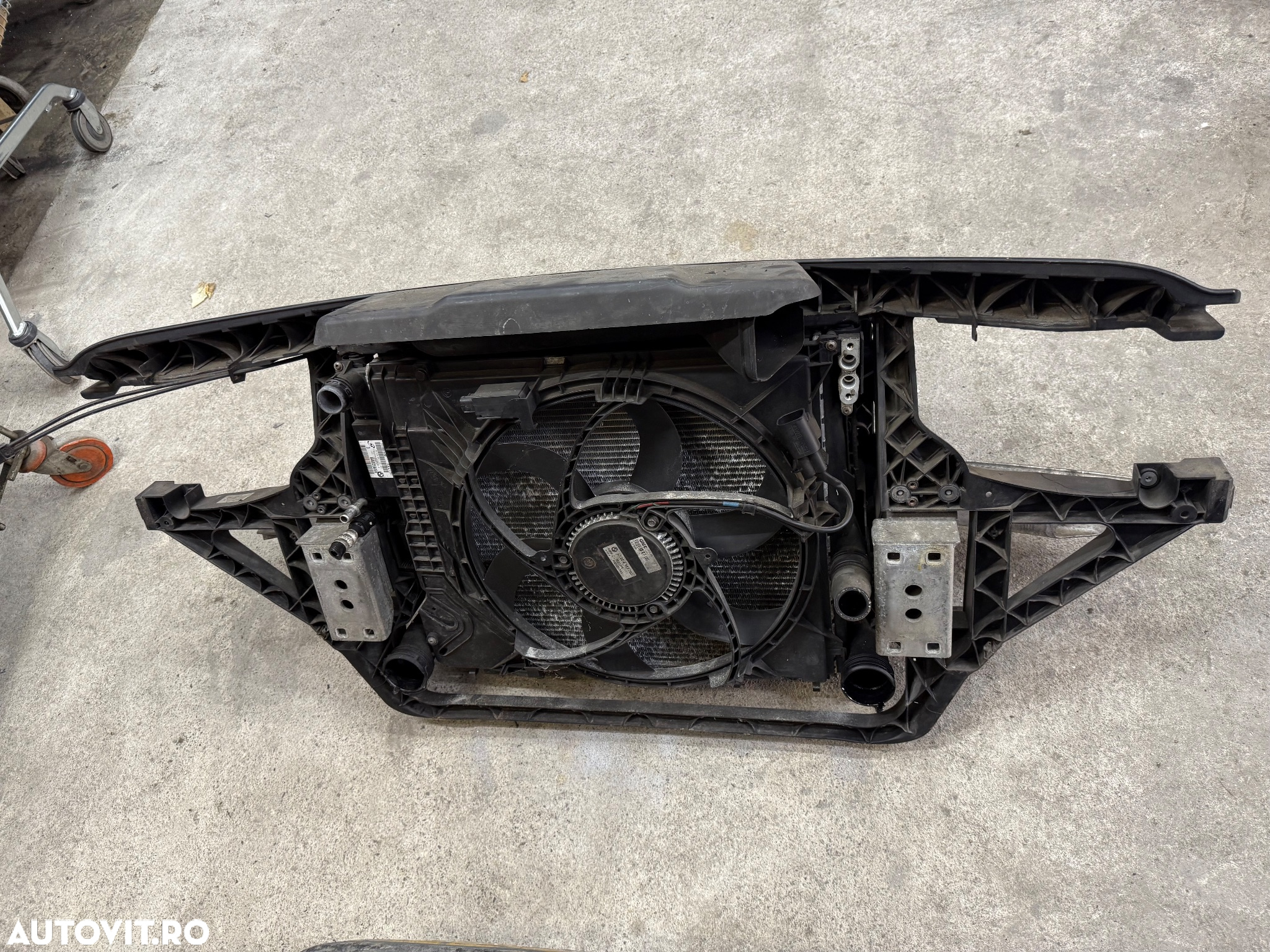 Trager, calandru BMW X3 E83 motor 2.0 diesel 204d4 an 2004-2007 complet cu radiatoare, traversa si ventilator - 3