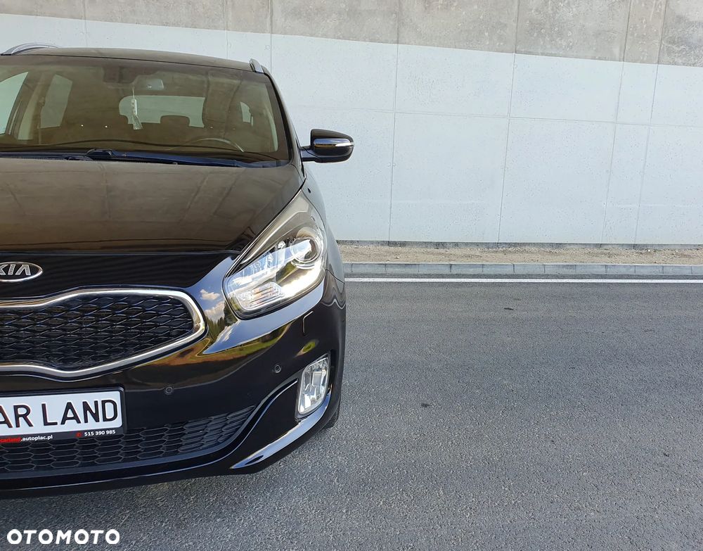 Kia Carens 1.6 GDI Dream-Team Edition - 10