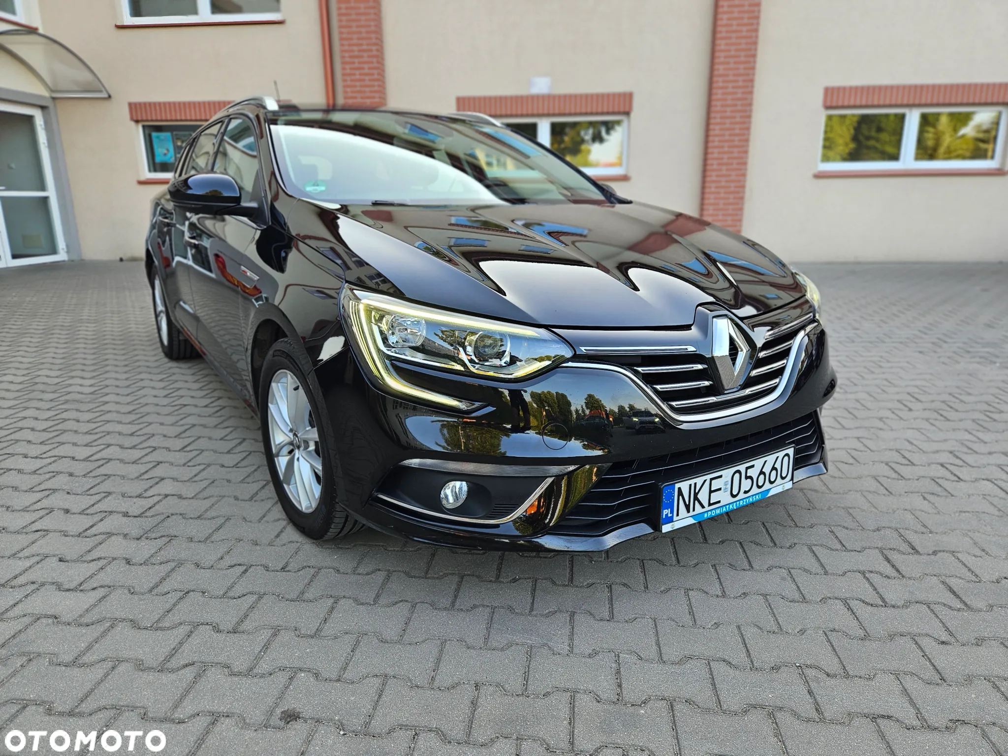 Renault Megane Grandtour ENERGY TCe 130 INTENS - 18