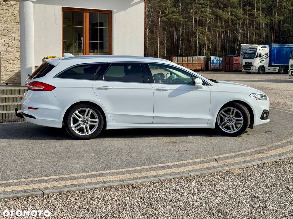 Ford Mondeo 2.0 EcoBlue Titanium - 14