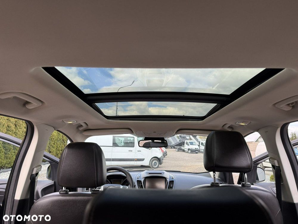 Ford Kuga - 16