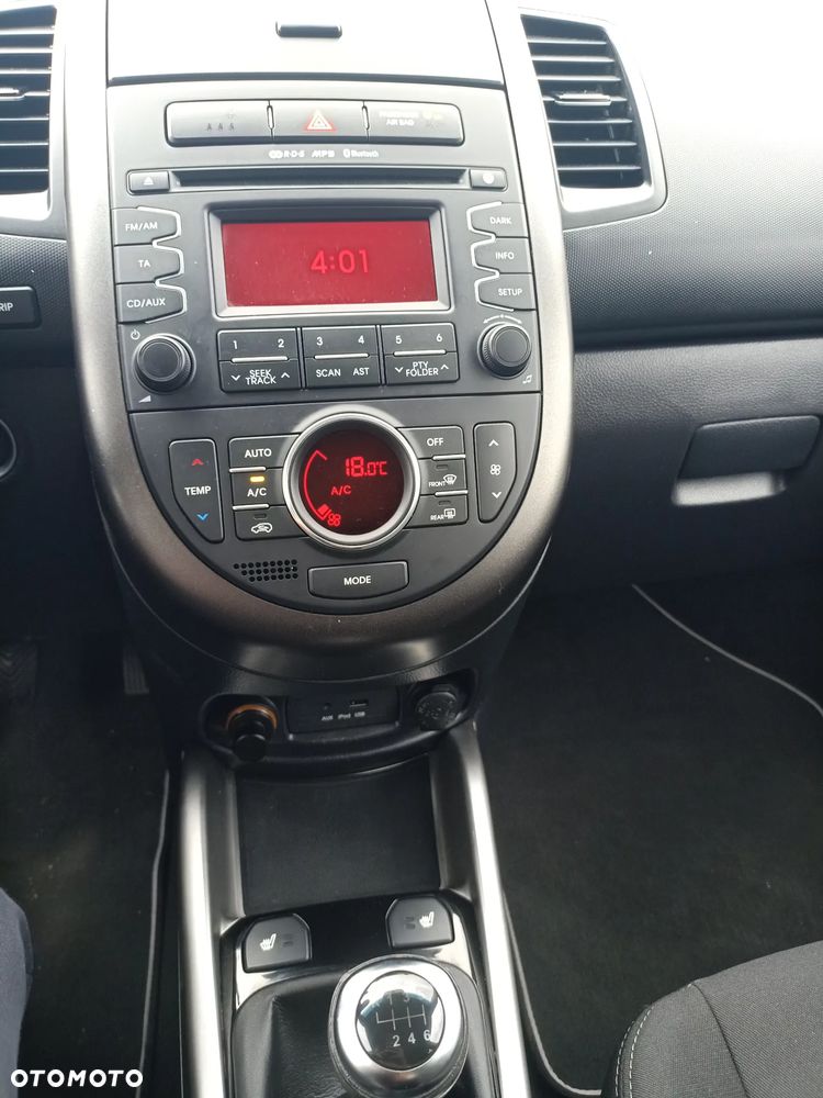 Kia Soul 1.6 GDI Dream-Team Edition - 12