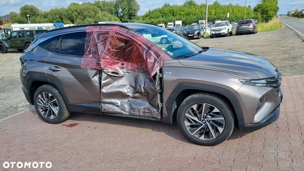 Hyundai Tucson 1.6 CRDi 48V-Hybrid 4WD DCT Prime - 16