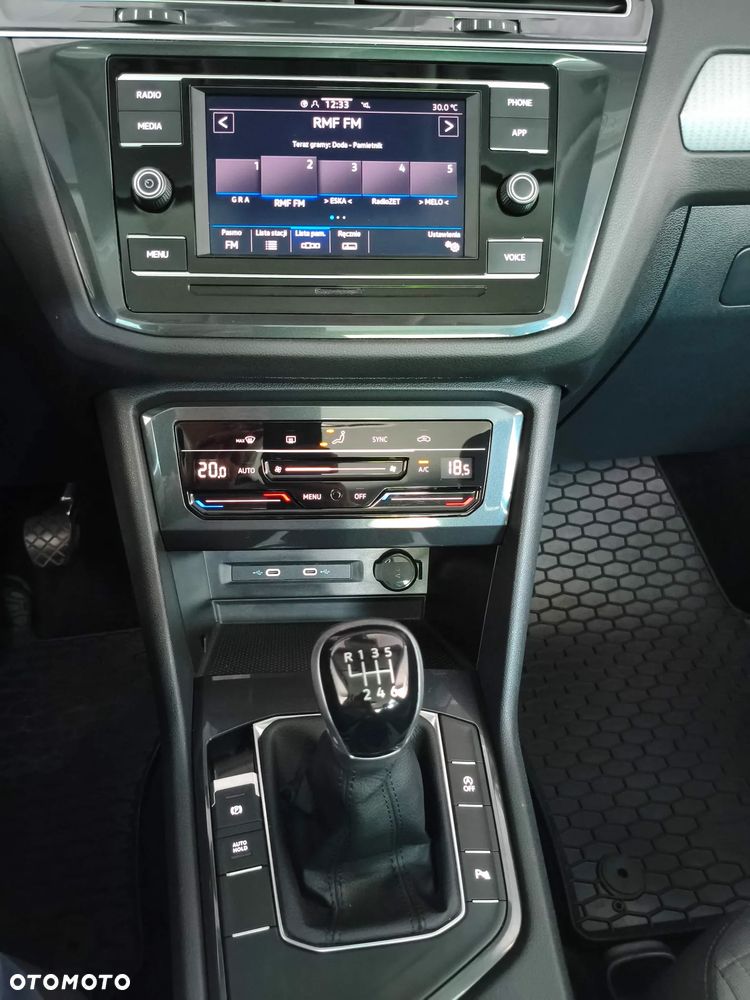 Volkswagen Tiguan 2.0 TDI SCR Life - 9