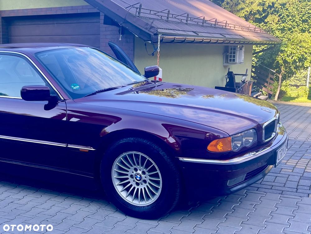 BMW Seria 7 - 1