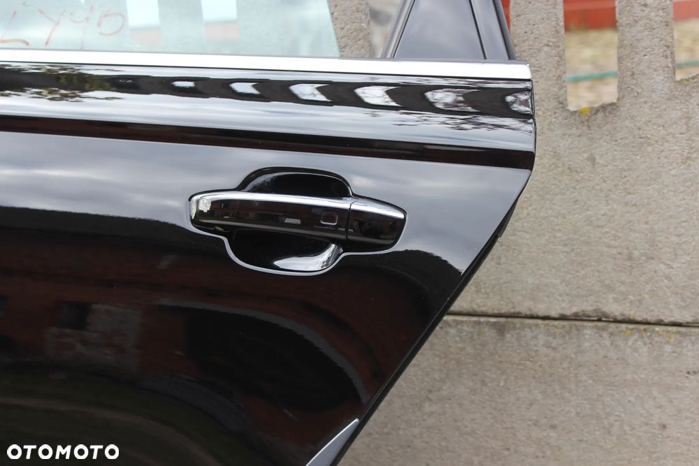 DRZWI TYLNE LEWE AUDI A6 C7 AVANT LY9B 2015 - 8
