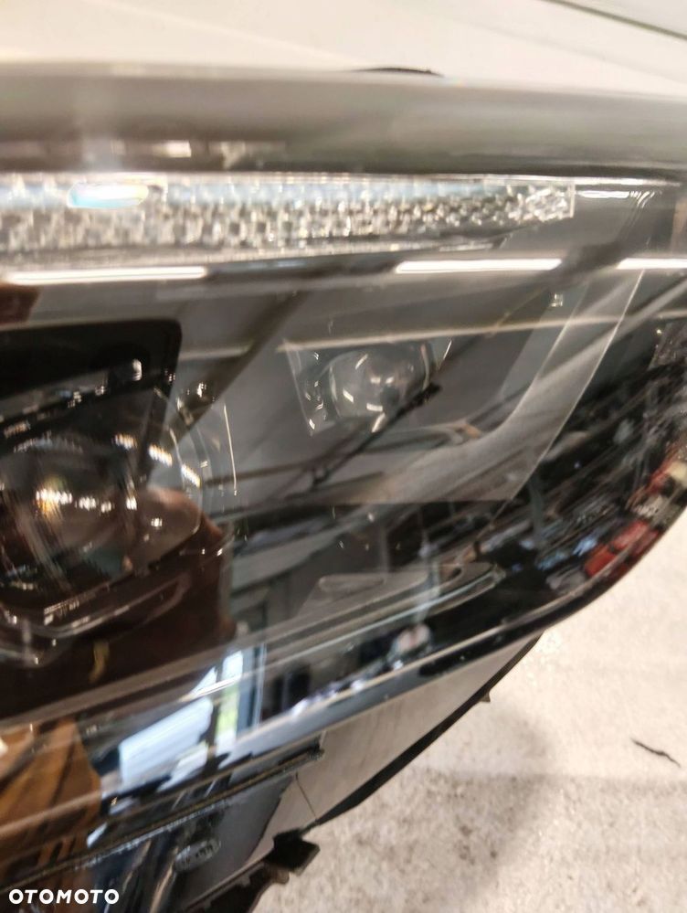bmw x1 u11 full led shadow przód strona prawa 5a9a236 - 11