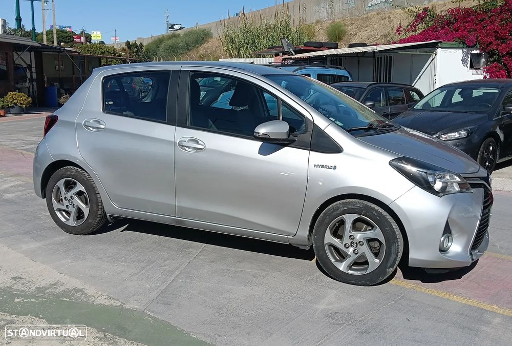 Toyota Yaris - 8