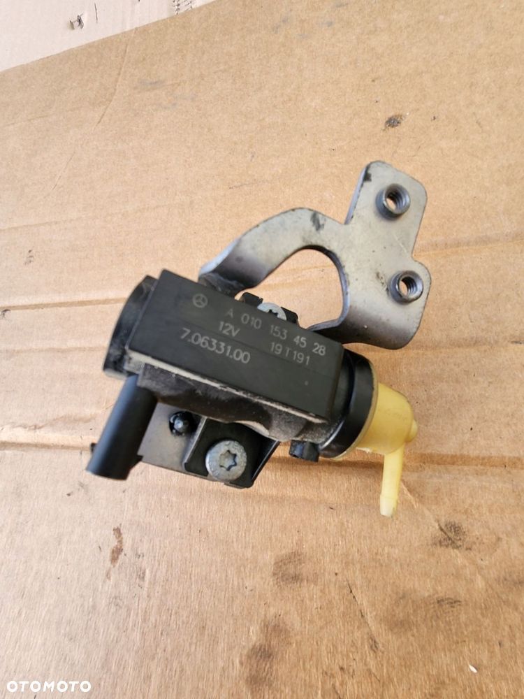 zawór podciśnienia marcedes a0101534528 - 1