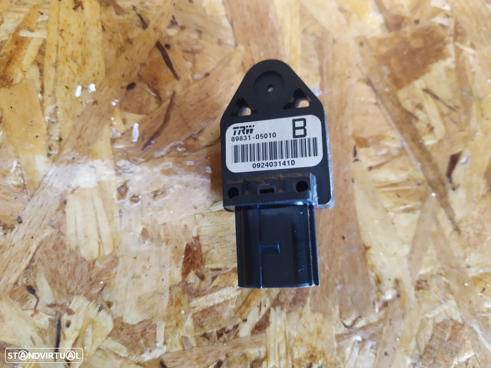 SENSOR DE IMPACTO AIRBAG TOYOTA COROLLA VERSO AVENSIS 89831-05010 89831-0W010 - 2