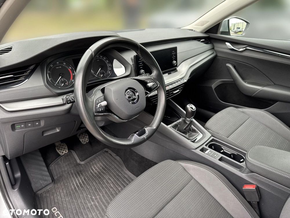 Skoda Octavia 1.5 TSI ACT Ambition - 10
