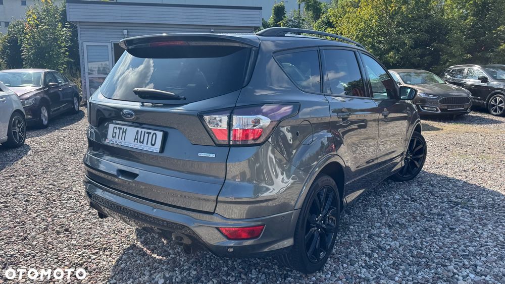 Ford Kuga 1.5 EcoBoost 2x4 ST-Line - 15