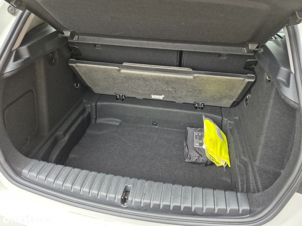 BMW Seria 1 118i GPF Sport Line - 26