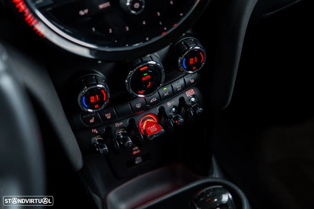 MINI 3 Portas John Cooper Works Plus Auto Desportiva - 20