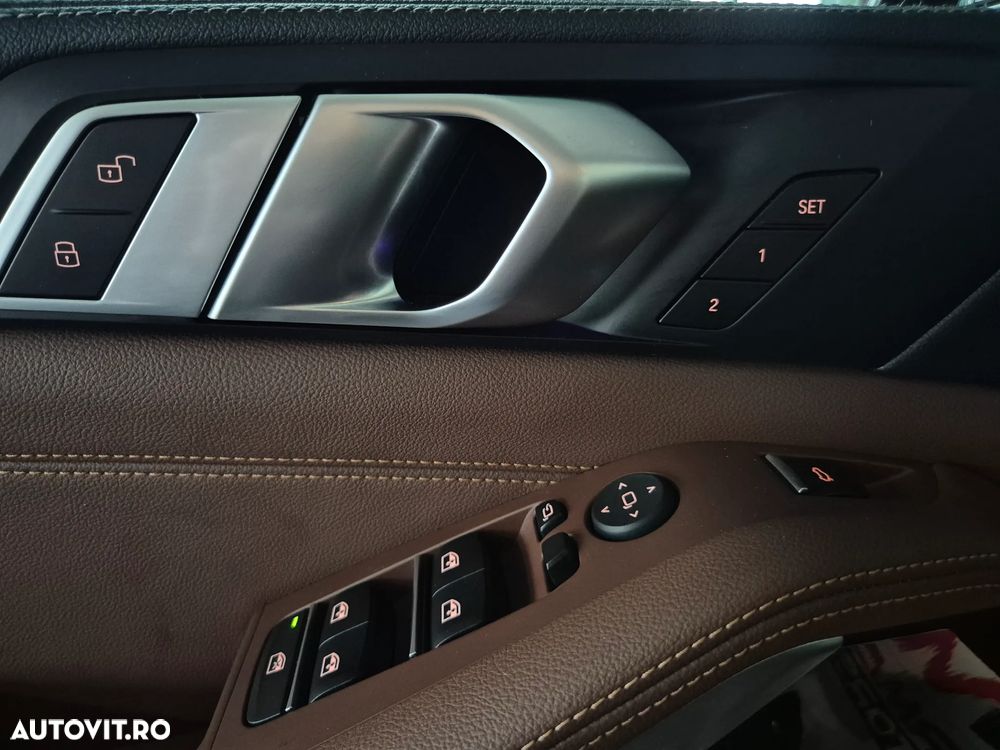 BMW X5 xDrive45e - 33