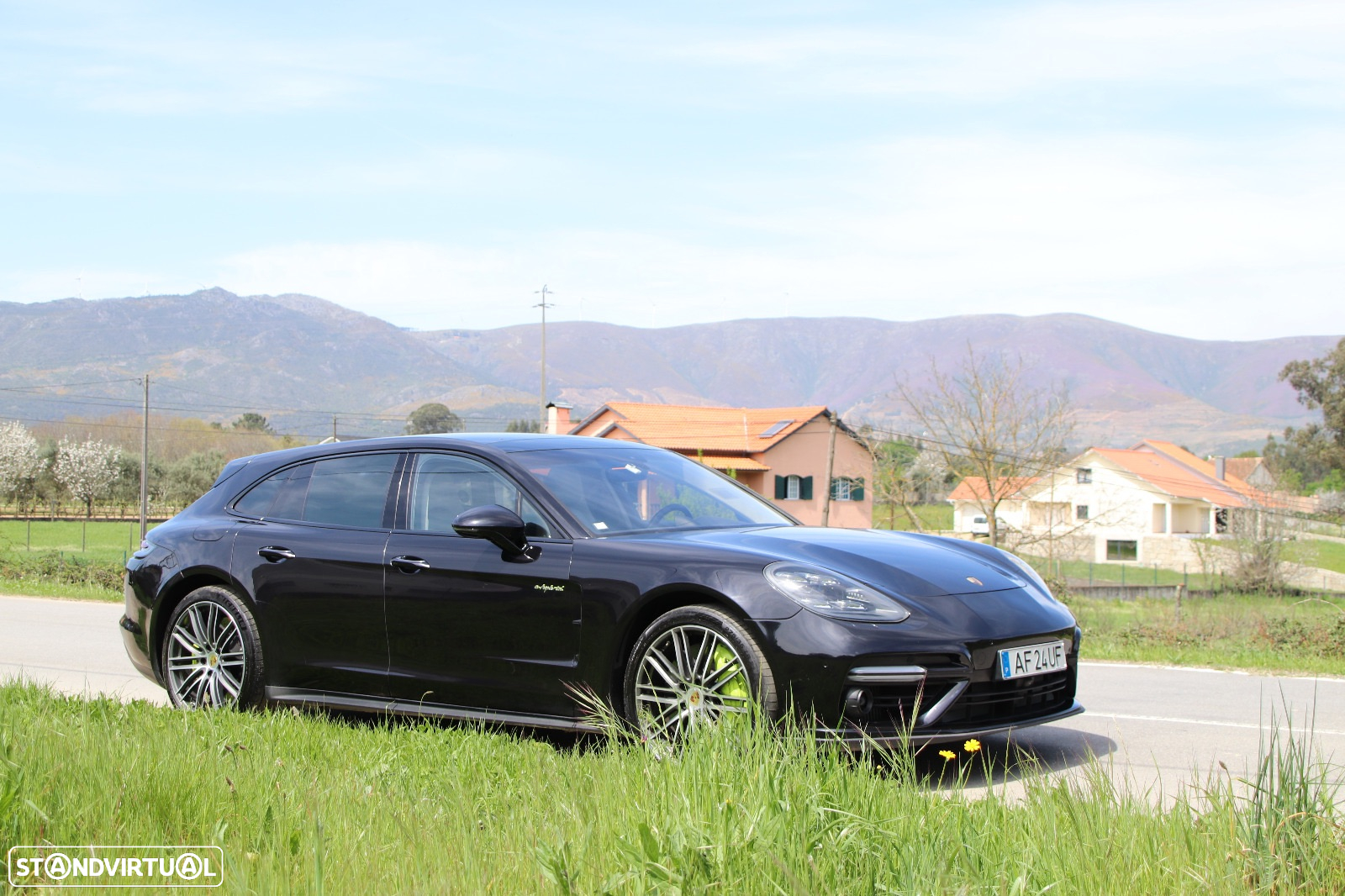Porsche Panamera Sport Turismo Turbo S E-Hybrid - 26