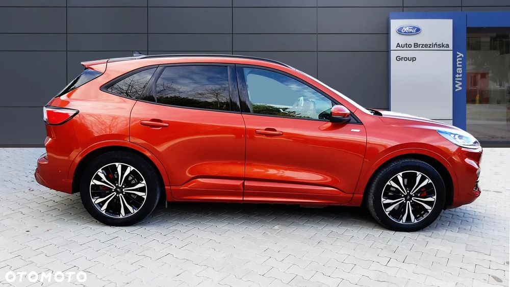 Ford Kuga 2.5P PHEV FWD ST-Line X - 4