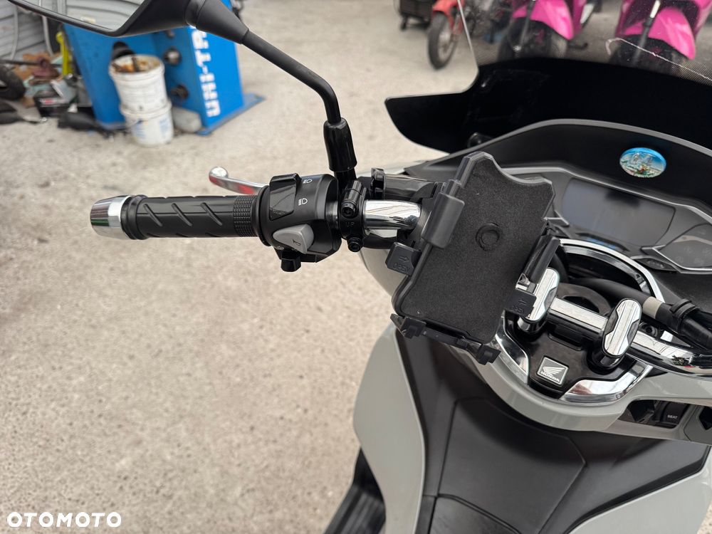 Mondial HPS 125 - 10