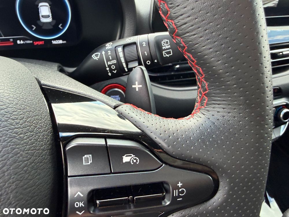 Hyundai i30 1.5 T-GDI 48V-Hybrid DCT N Line - 16