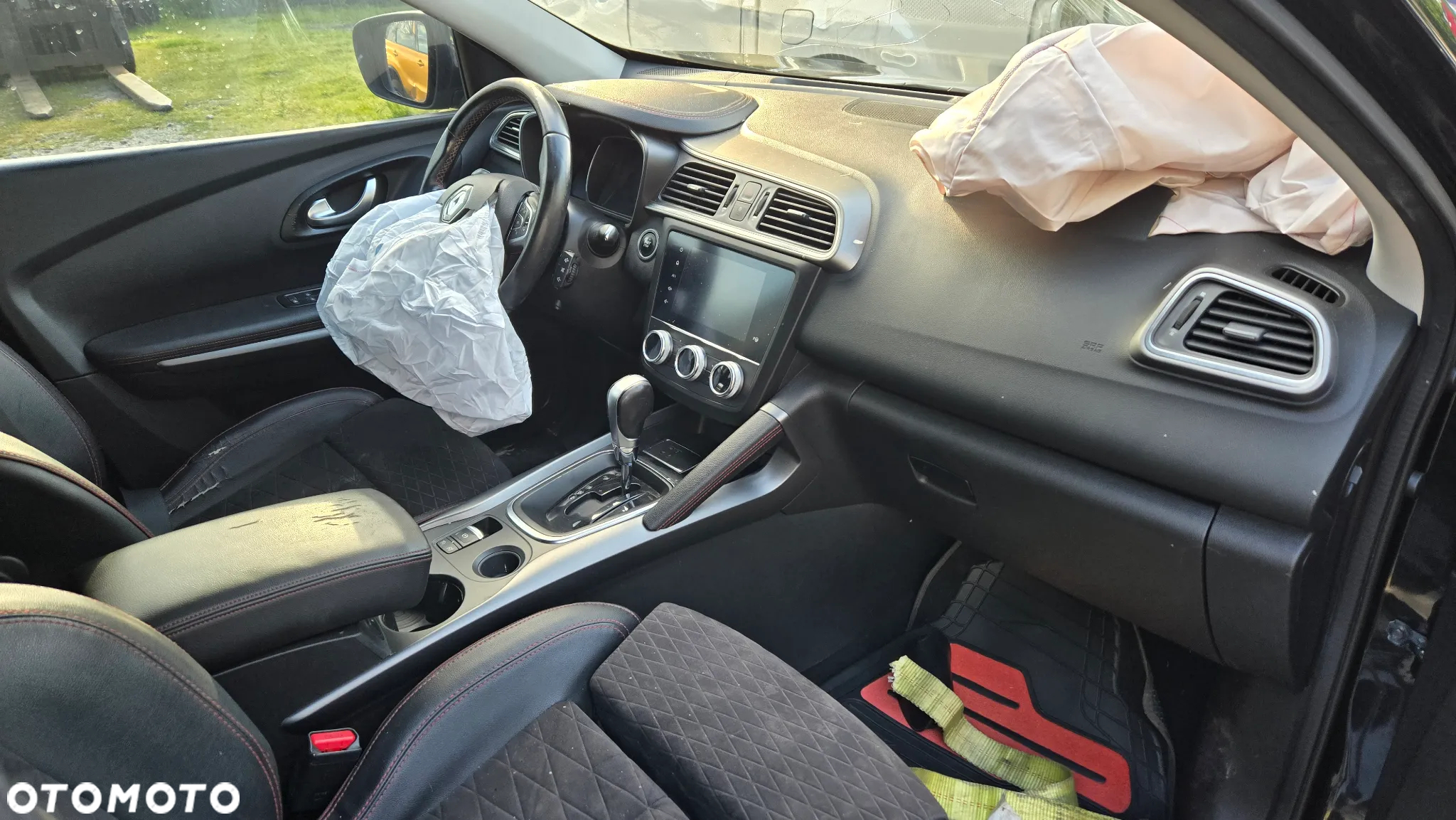 Renault Kadjar TCe 160 EDC GPF mit Deluxe Paket LIMITED - 6