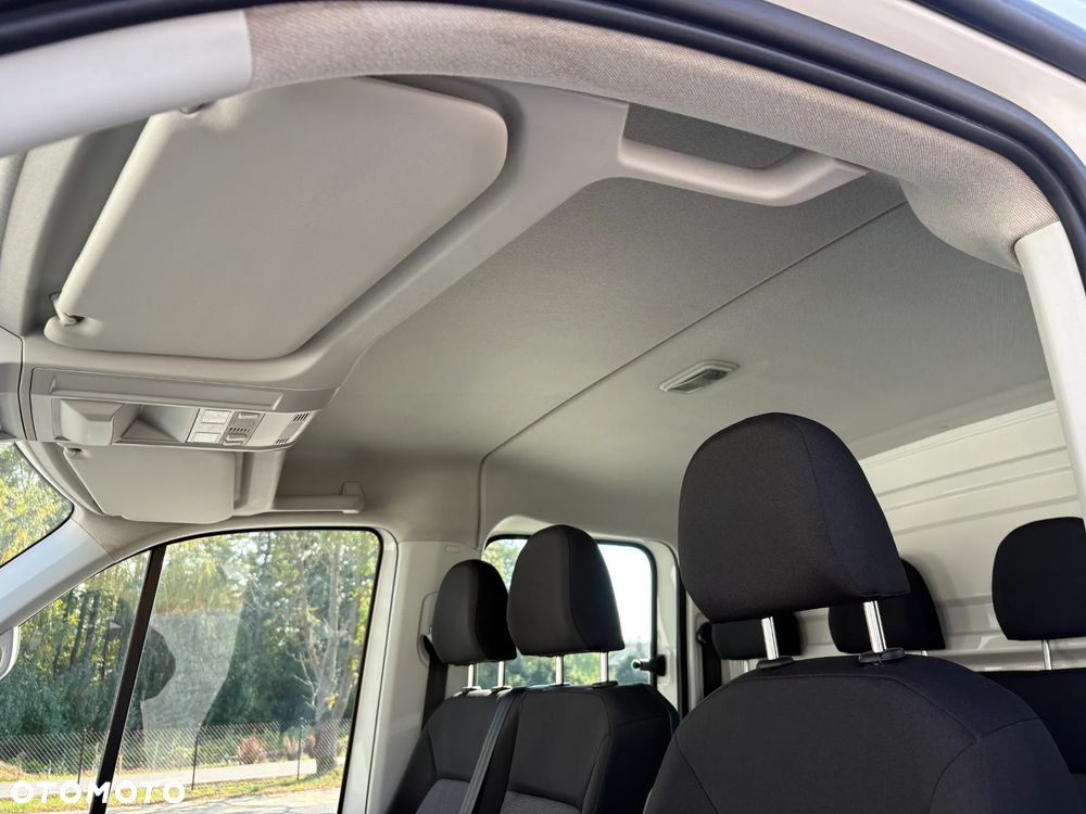 Volkswagen CRAFTER DOKA - 36
