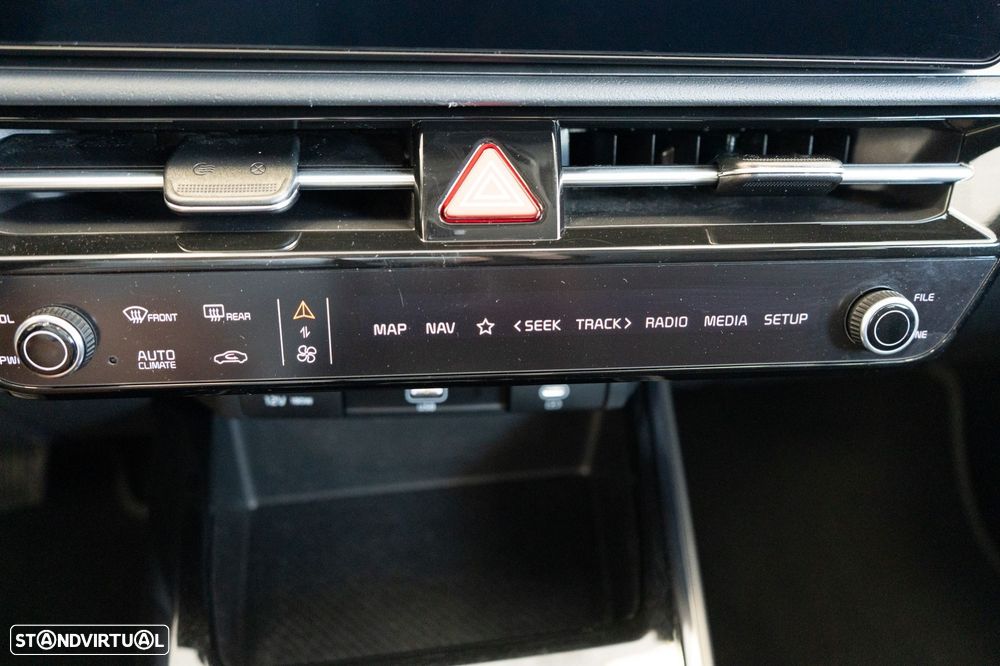 Kia Niro EV 64kWh Drive - 30
