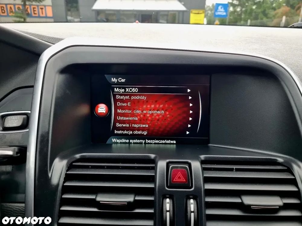 Volvo XC 60 D3 Geartronic Momentum - 19