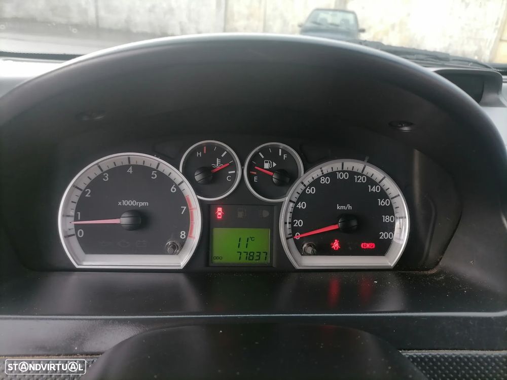 Chevrolet Aveo 1.2 LS - 11