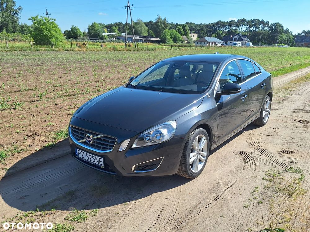 Volvo S60 D3 Geartronic Momentum - 12