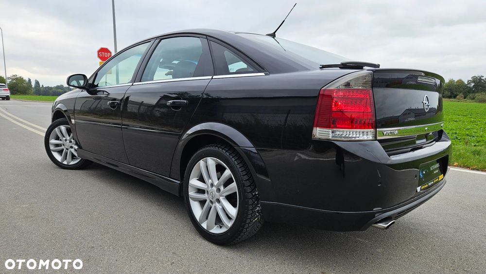Opel Vectra 1.8 GTS - 15