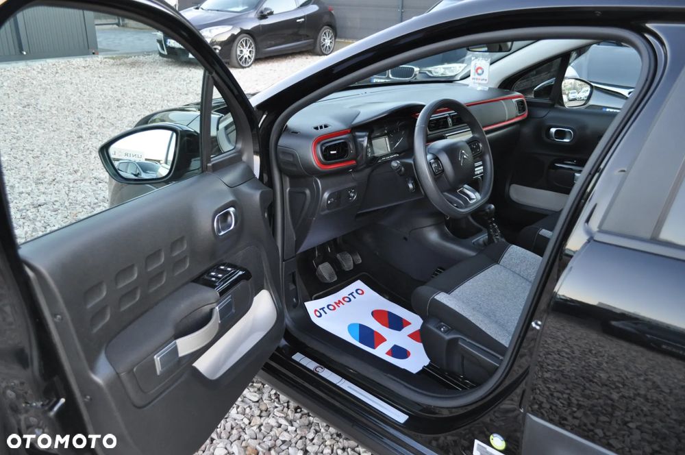 Citroën C3 1.2 PureTech C-Series - 12