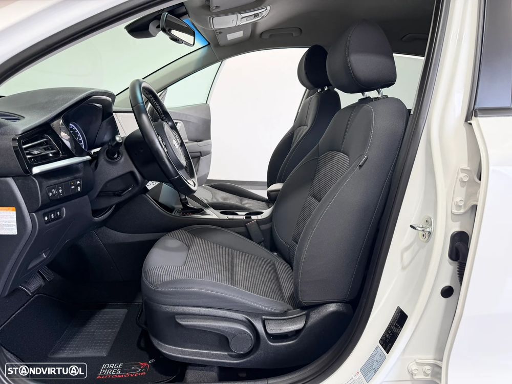 Kia Niro 1.6 GDi PHEV Urban - 33