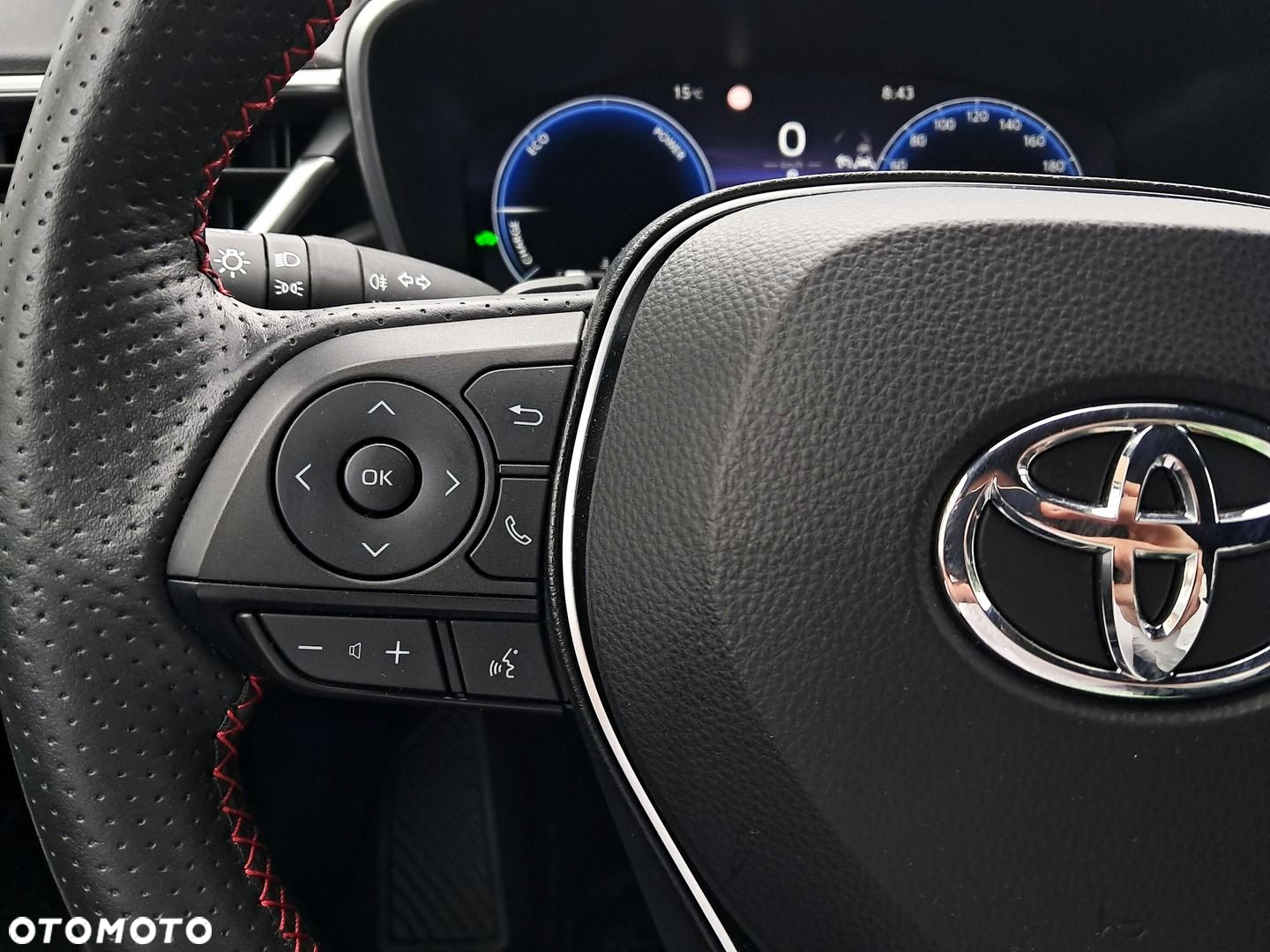 Toyota Corolla 2.0 Hybrid GR Sport Dynamic - 17