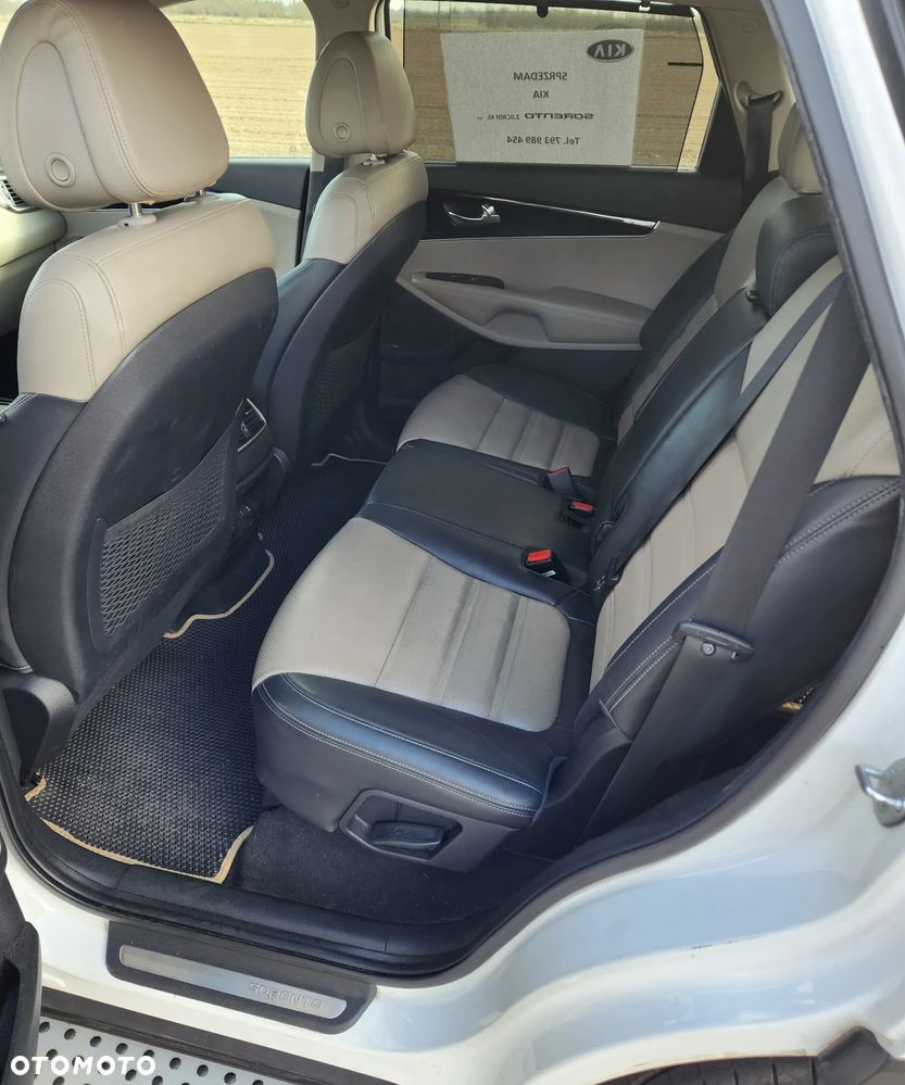 Kia Sorento 2.0 CRDI Business Line Plus - 8