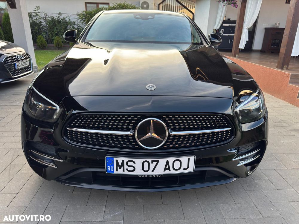 Mercedes-Benz E - 8