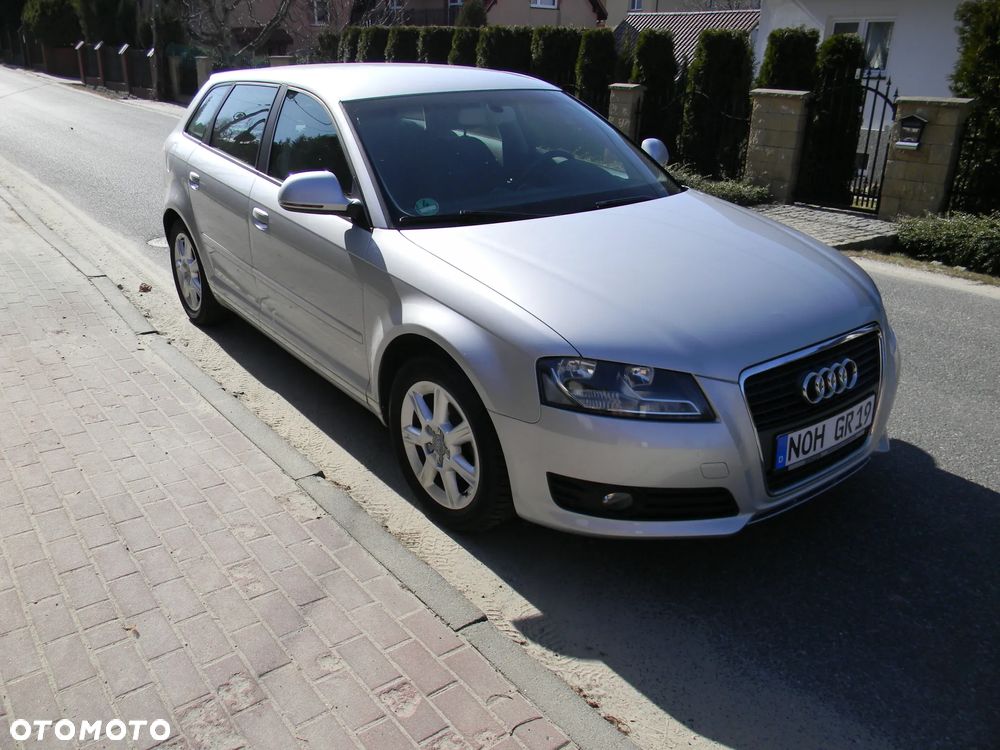 Audi A3 Sportback 1.4 TFSI S tronic Attraction - 2